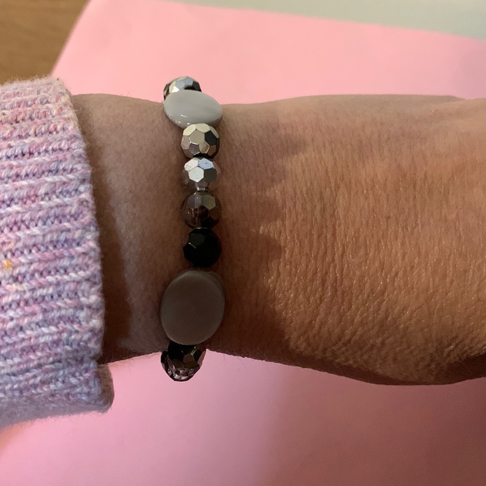 Beautiful stretch bracelet jewelry
